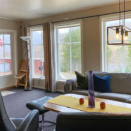 בית נופש 3 Bedroom Amazing In *